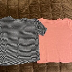 T-shirt bundle of 2